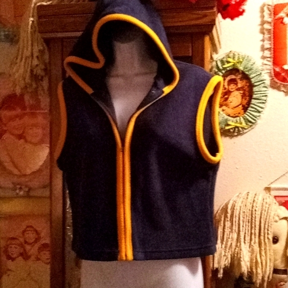 Vintage 80's, Navy Blue with Yellow Trim, Sleeveless Zip Down, Hoody Vest - Picture 1 of 9